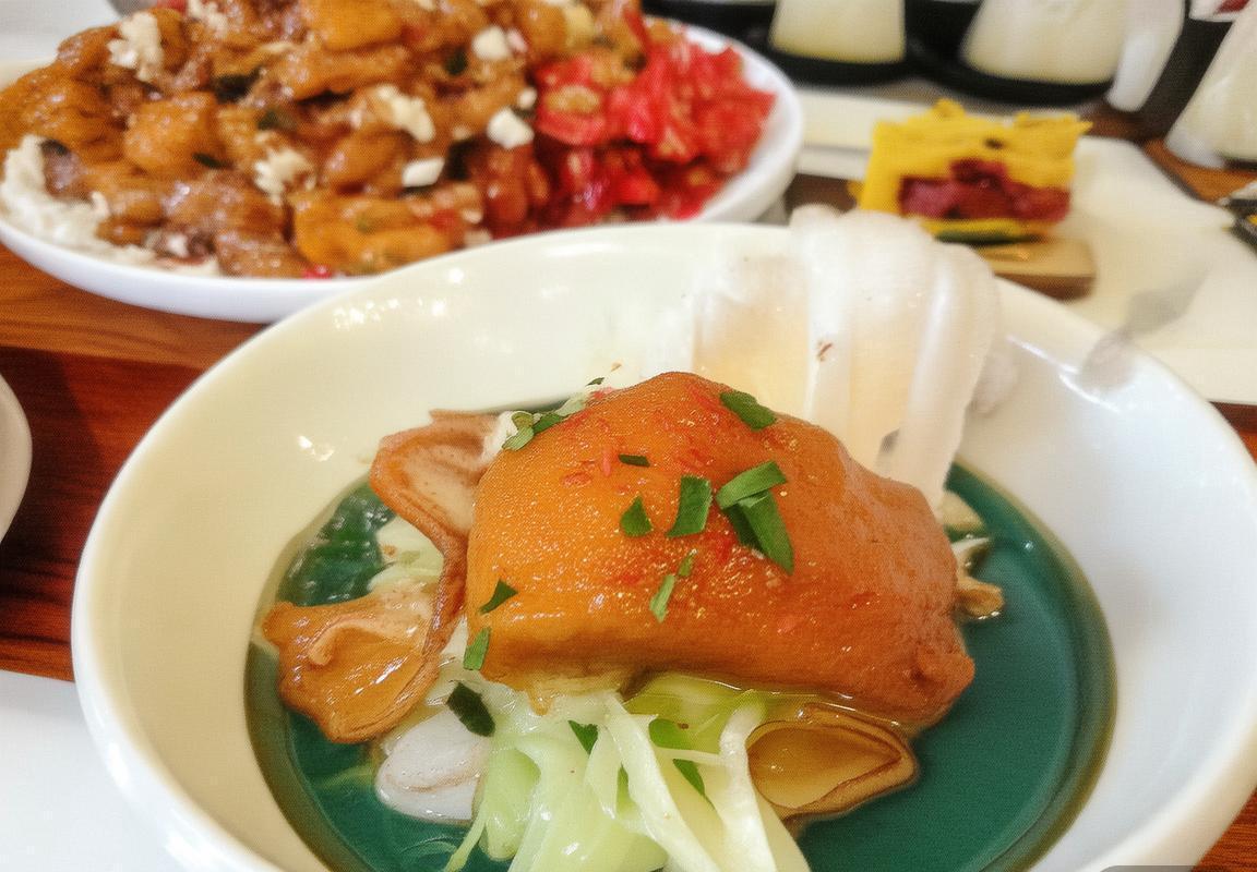 曼联青训营三名新星奥比-马丁、艾登-海文与拉扬·莱昂外租，年轻球员租借计划助力成长